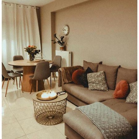 Rosemary Modern House In The City Center Corinth Exterior foto